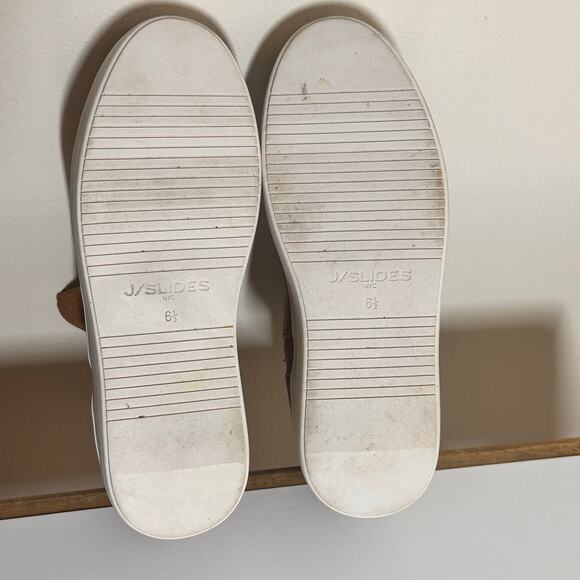 J/Slides Women's Tristan Waterproof Suede Booties Sz 6.5 - Picture 11 of 11